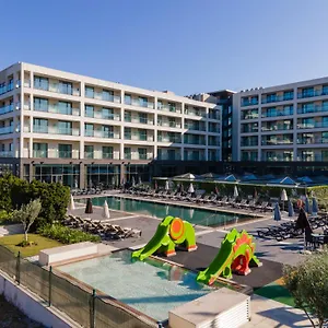 vila-gale-coimbra.hotelscoimbra.com/